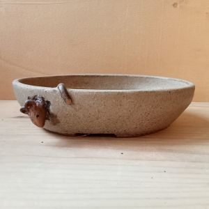 Vaso ovale con  TOPINO a rilievo