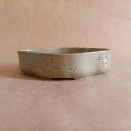 Vaso a forma di nuvola per shohin bonsai con nuvole incise, in gres smaltato