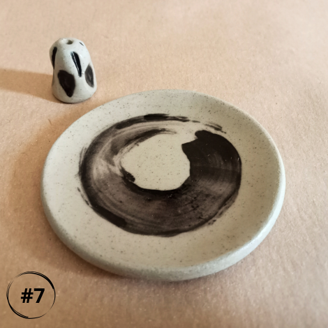 Piattino brucia incensi in gres dipinto a mano per bastoncini o conetti