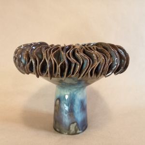 Vaso scultura per fiori recisi o ikebana in gres smaltato